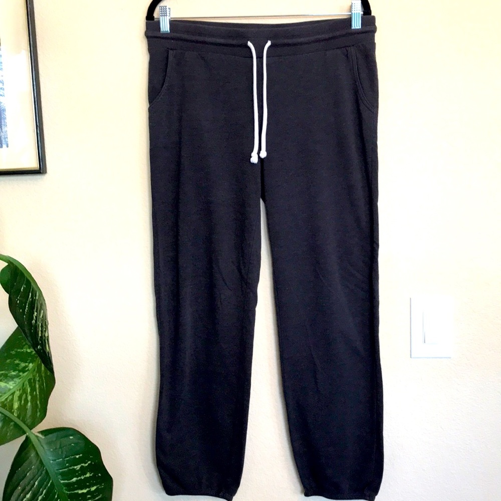 Drawstring sweat pants - Picture 2 of 6
